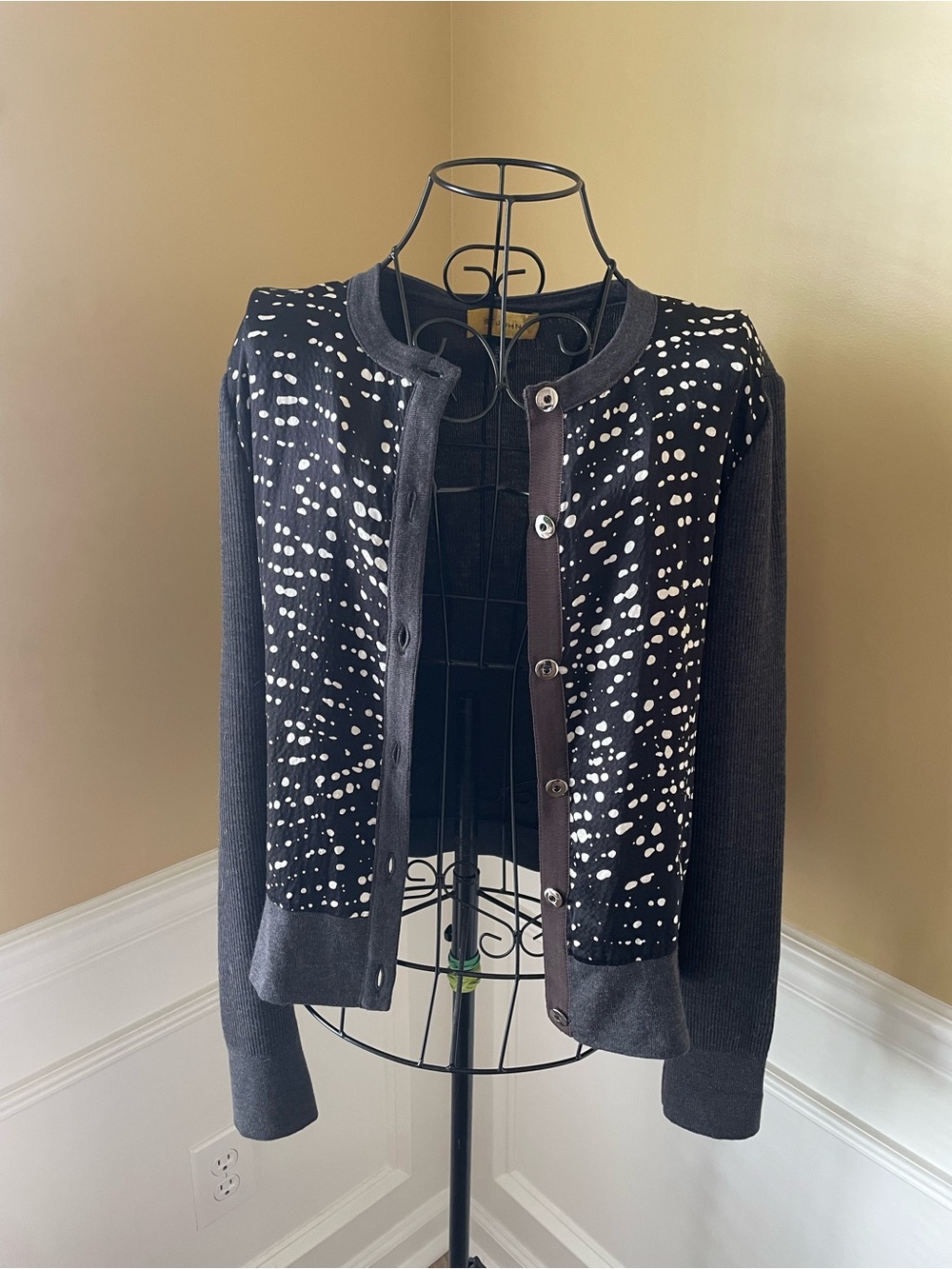 St. John Charcoal Knit Sweater with Yellow Brand Tag